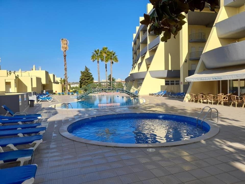 לאגוּ‏ש Condominio Do Mar מראה חיצוני תמונה
