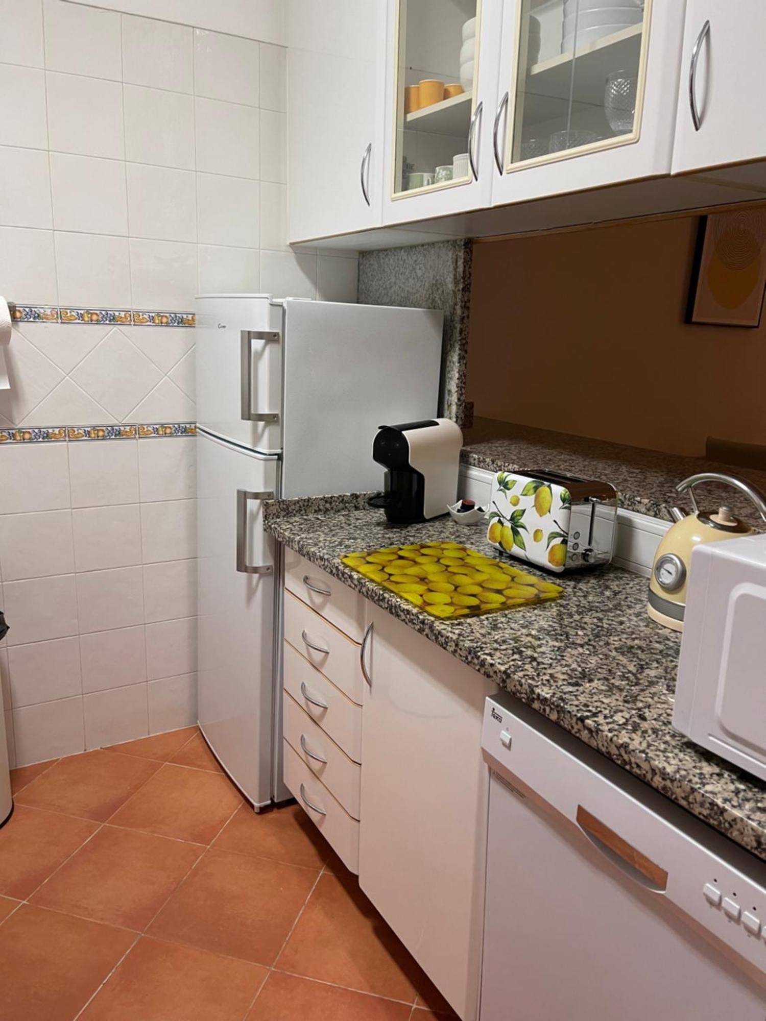 לאגוּ‏ש Condominio Do Mar מראה חיצוני תמונה